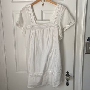 A&F white lined flutter sleeve mini dress